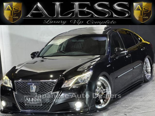 TOYOTA CROWN HYBRID