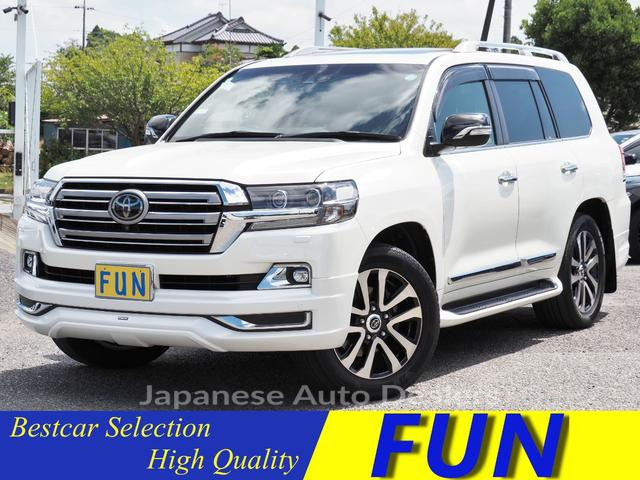 TOYOTA LAND CRUISER