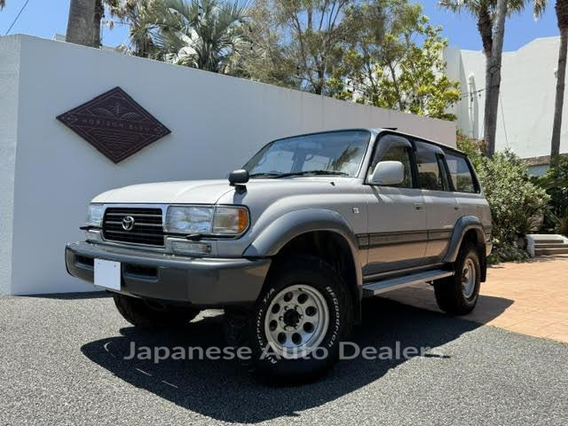 TOYOTA LAND CRUISER 80
