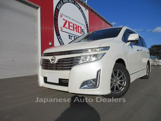 NISSAN ELGRAND
