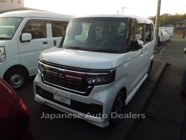 HONDA N-BOX CUSTOM