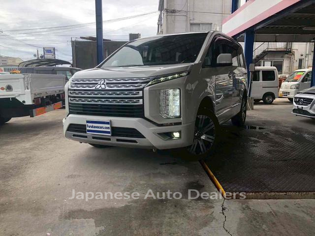 MITSUBISHI DELICA D:5