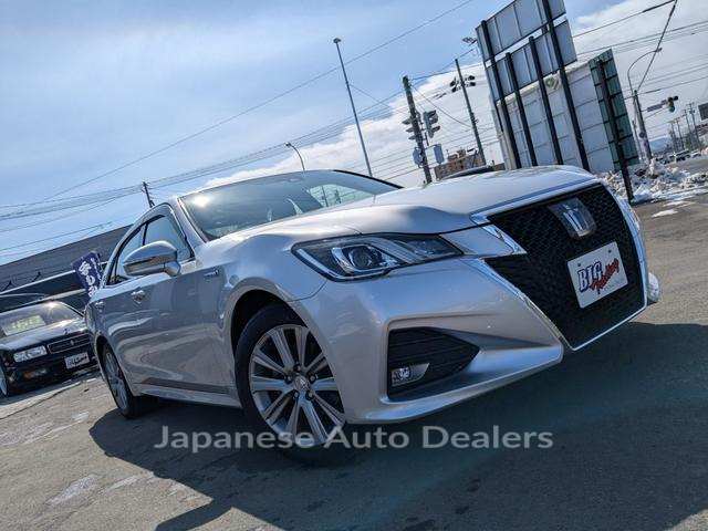 TOYOTA CROWN HYBRID