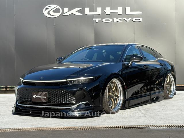 TOYOTA CROWN CROSSOVER