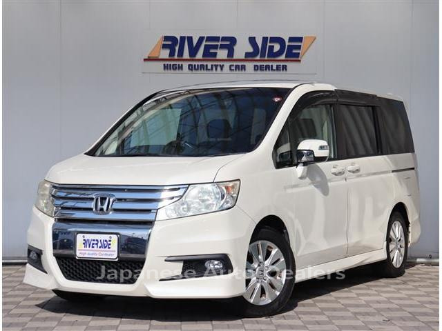 HONDA STEPWAGON SPADA