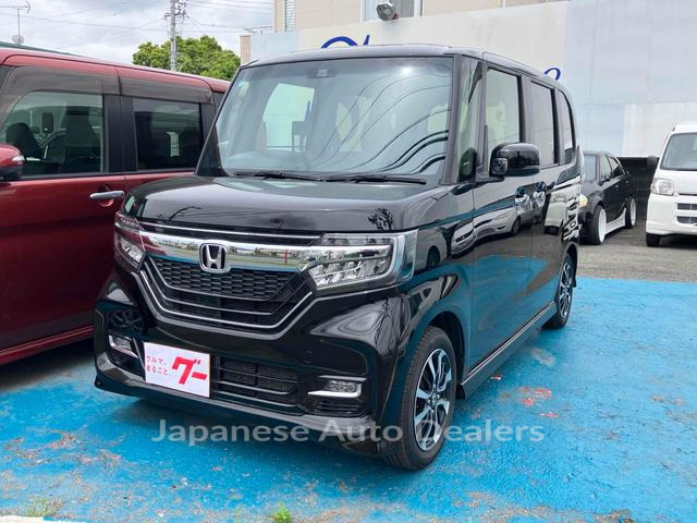 HONDA N-BOX CUSTOM