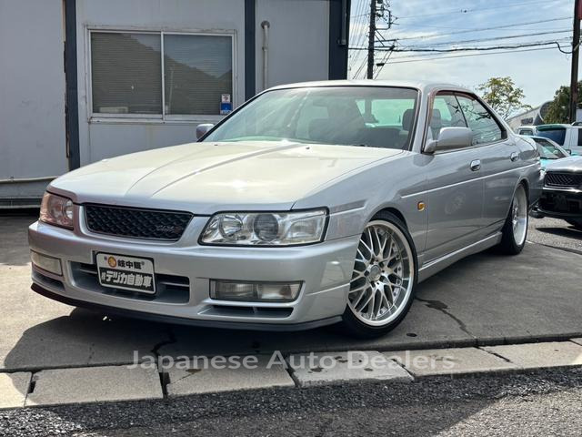 NISSAN LAUREL