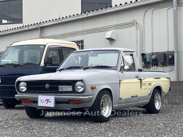 NISSAN SUNNY TRUCK