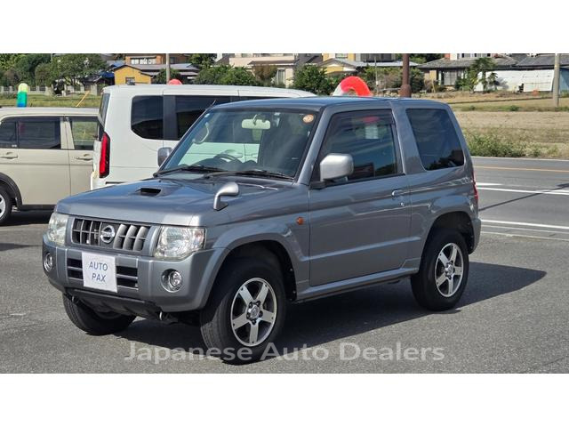 NISSAN KIX