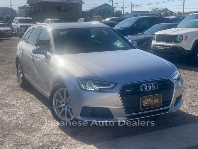 AUDI A4 AVANT