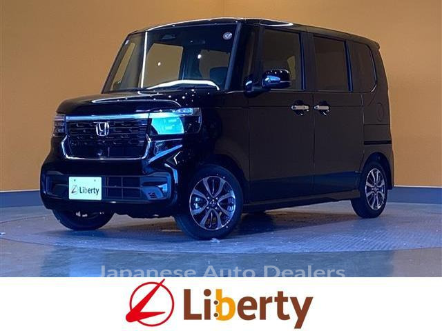 HONDA N-BOX CUSTOM