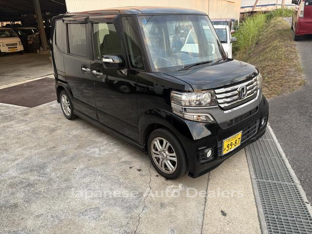 HONDA N-BOX CUSTOM
