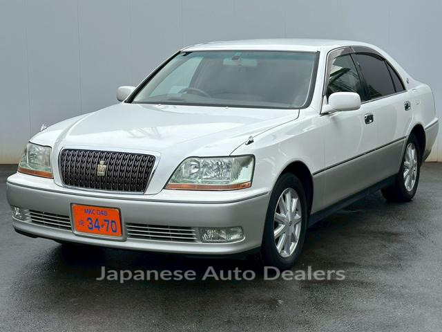 TOYOTA CROWN MAJESTA