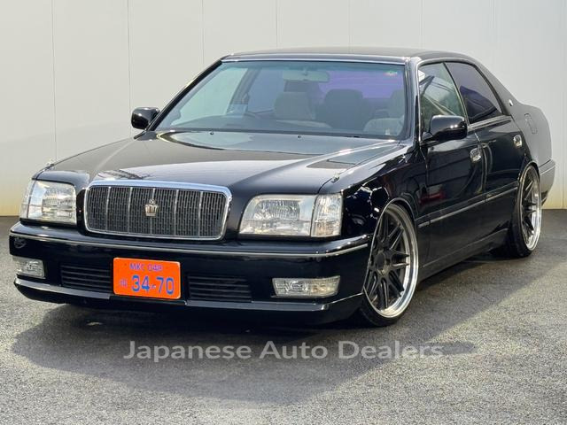 TOYOTA CROWN MAJESTA