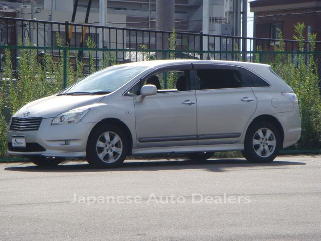 TOYOTA MARK X ZIO