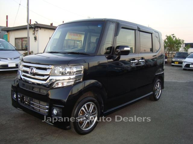 HONDA N-BOX CUSTOM