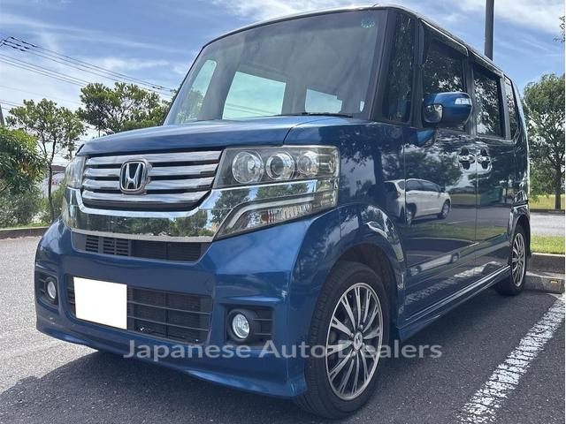 HONDA N-BOX CUSTOM