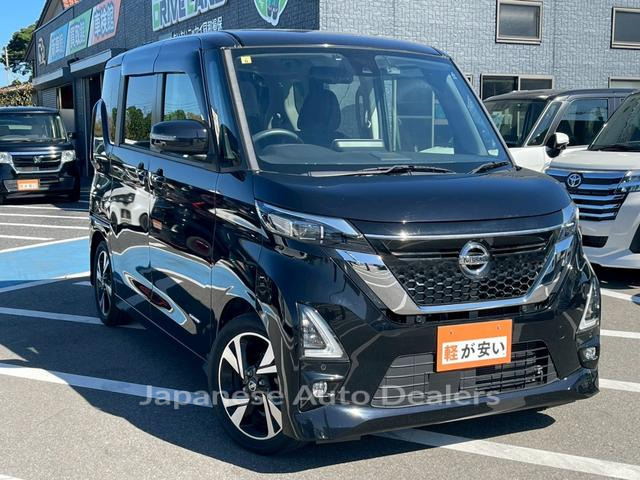 NISSAN ROOX