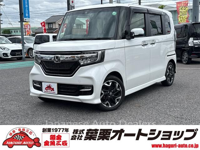 HONDA N-BOX CUSTOM