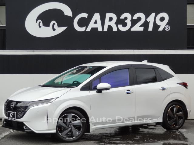 NISSAN AURA