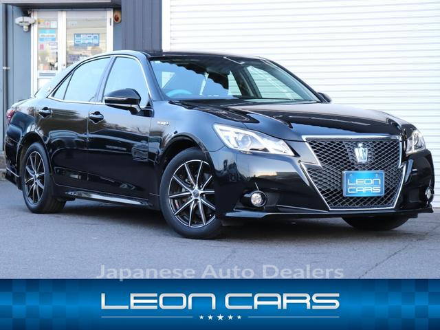 TOYOTA CROWN HYBRID