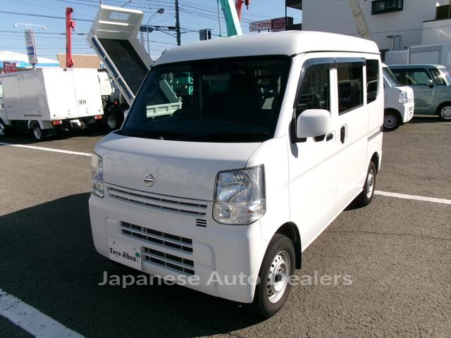 NISSAN NV100CLIPPER VAN