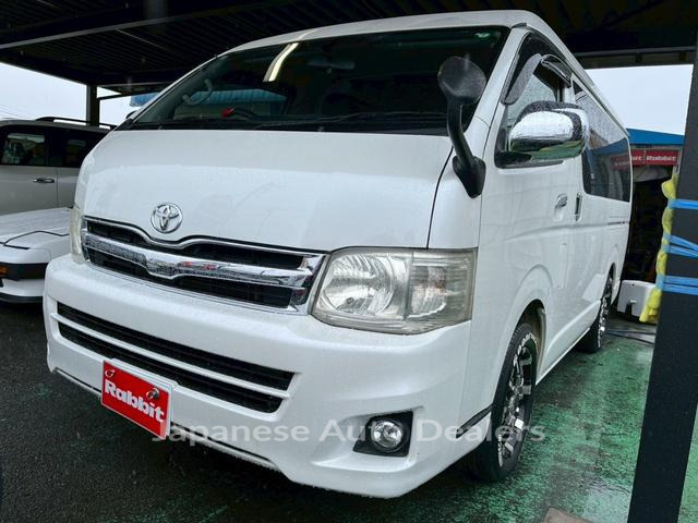 TOYOTA HIACE WAGON