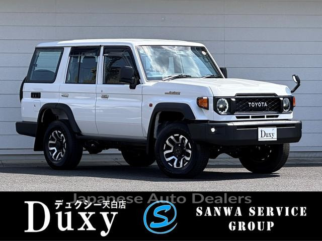 TOYOTA LAND CRUISER 70