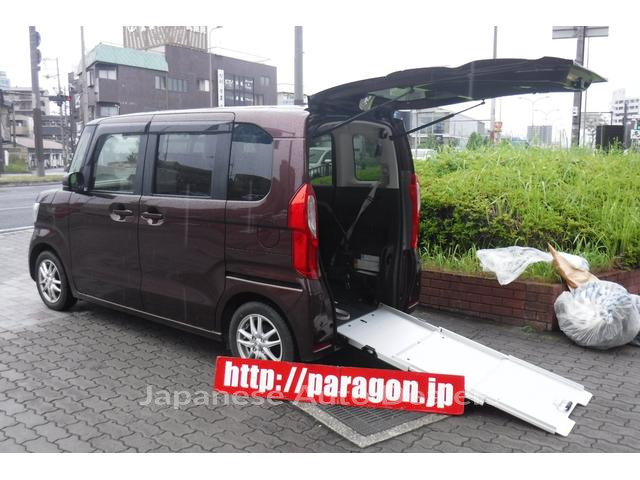 HONDA N-BOX