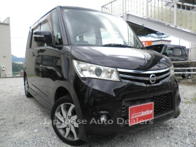 NISSAN ROOX