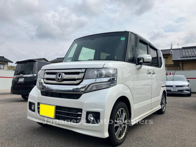 HONDA N-BOX CUSTOM