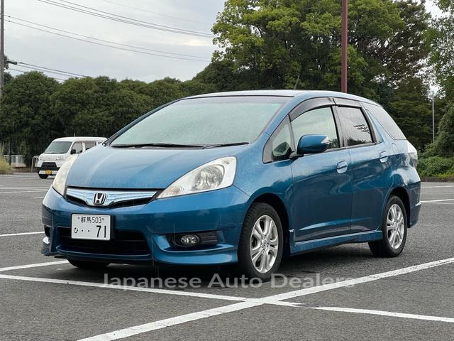 HONDA FIT SHUTTLE HYBRID