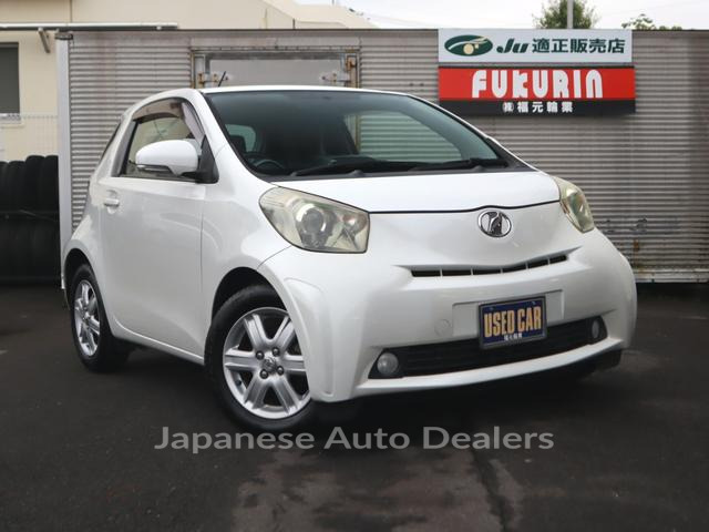 TOYOTA IQ