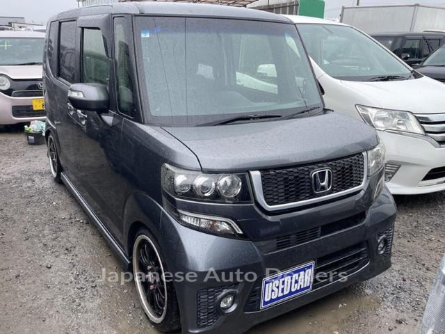 HONDA N-BOX CUSTOM