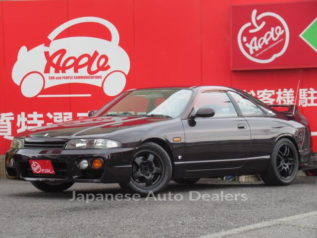 NISSAN SKYLINE