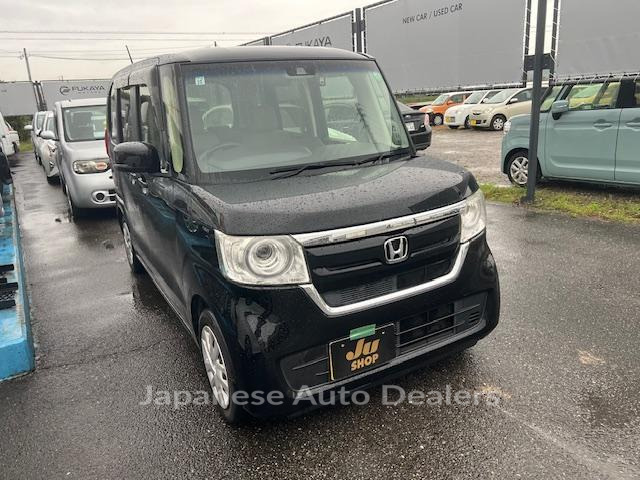 HONDA N-BOX