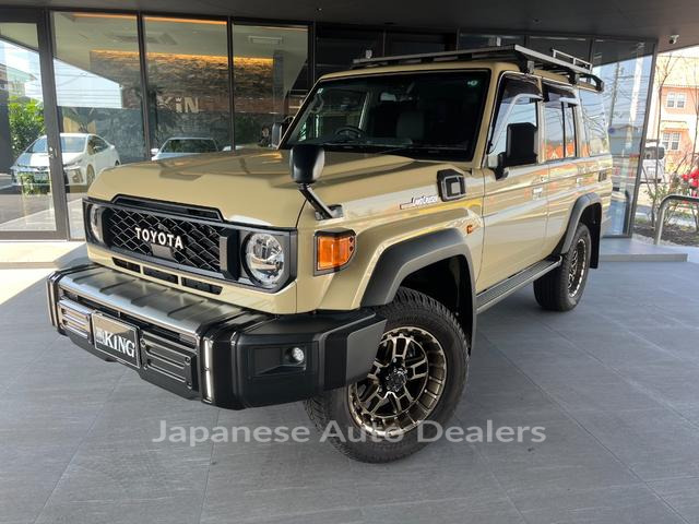 TOYOTA LAND CRUISER 70