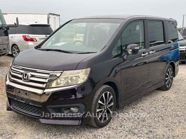 HONDA STEPWAGON SPADA