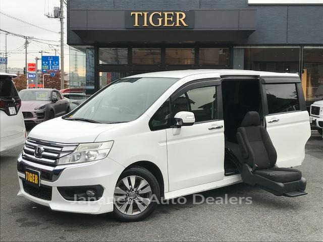 HONDA STEPWAGON SPADA