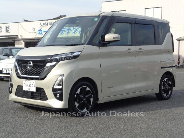 NISSAN ROOX