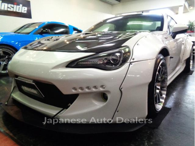 TOYOTA 86