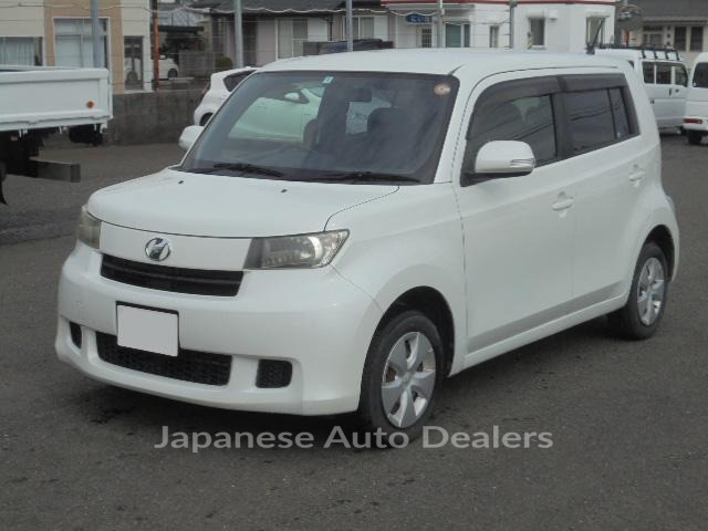 TOYOTA bB