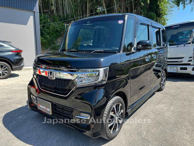 HONDA N-BOX CUSTOM