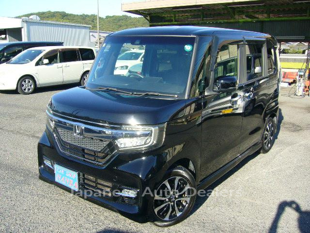 HONDA N-BOX CUSTOM