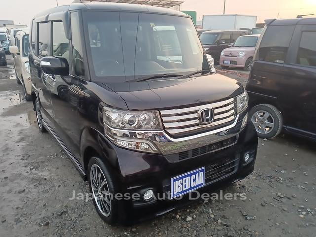 HONDA N-BOX CUSTOM
