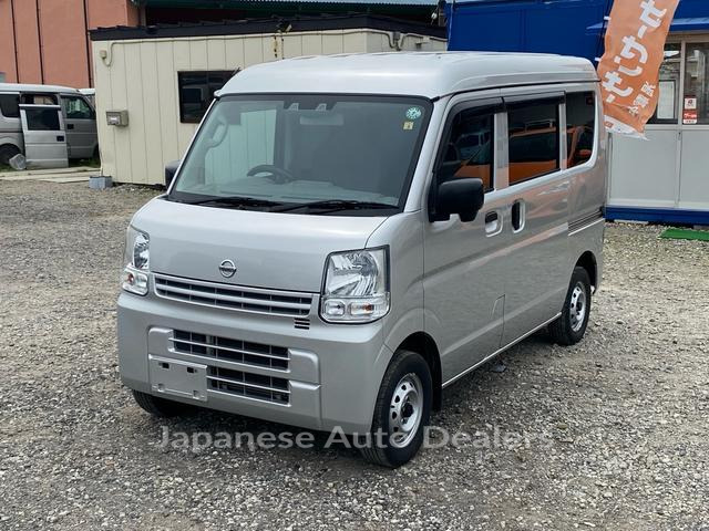 NISSAN NV100CLIPPER VAN