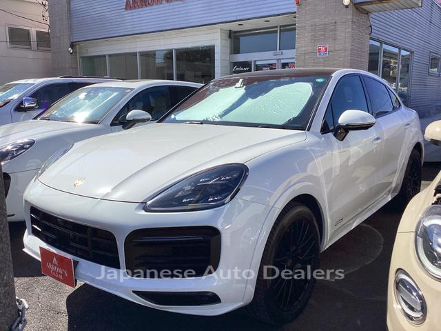 PORSCHE CAYENNE COUPE