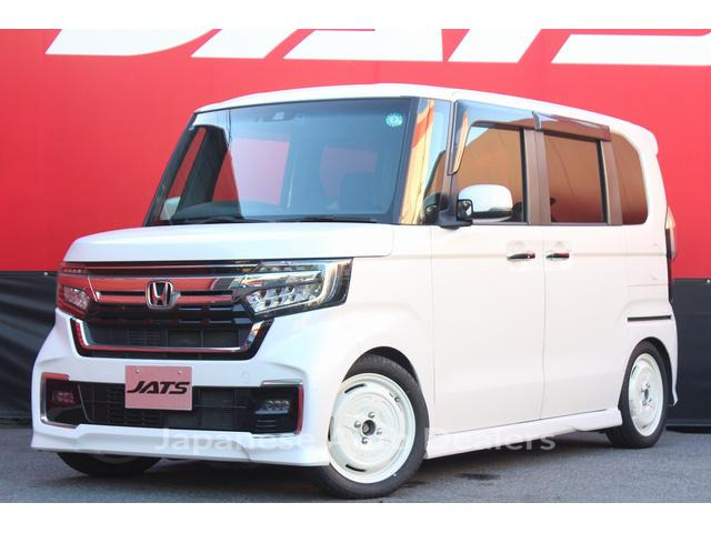 HONDA N-BOX CUSTOM