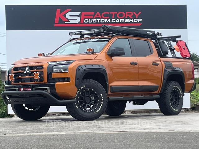 MITSUBISHI TRITON