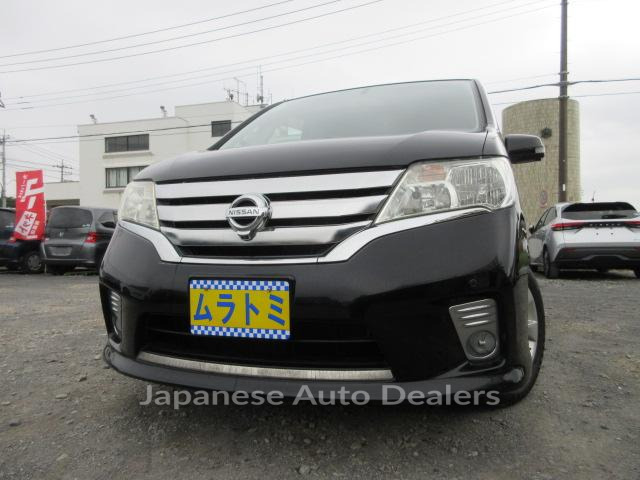 NISSAN SERENA
